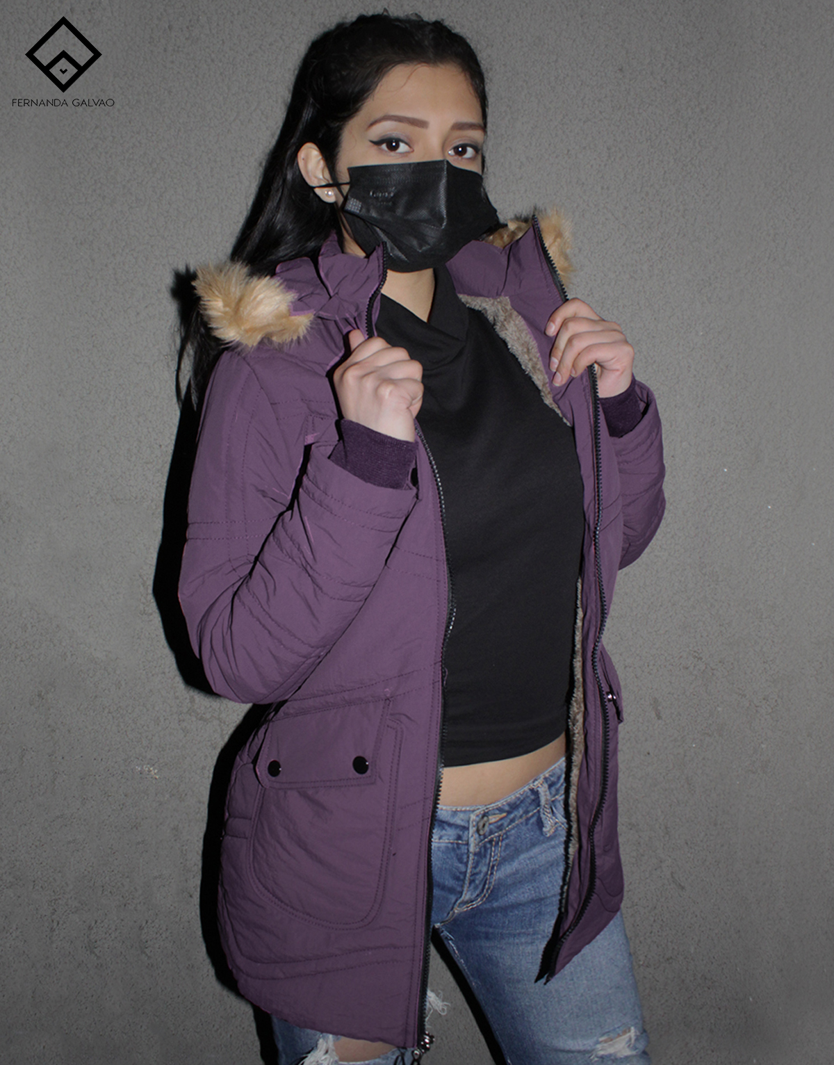 parka mujer color uva modelo cozy